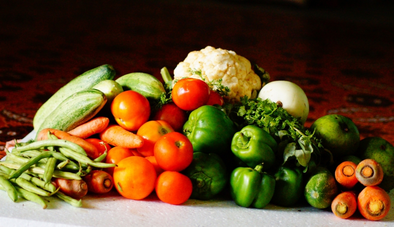 restaurant-ST MARTIN DE PALLIERES-min_table-nature-farm-leaf-ripe-dish-1024857-pxhere.com